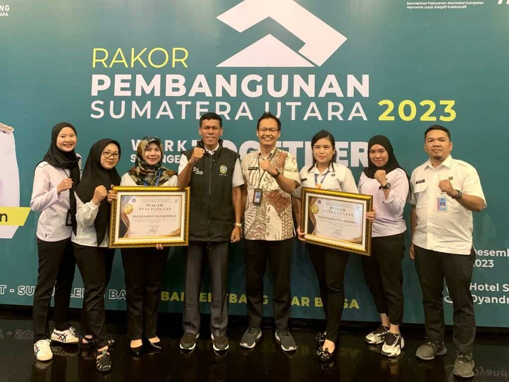DAFTAR ISIAN PELAKSANAAN ANGGARAN (DIPA) DAN PENYERAHAAN PENGHARGAAN