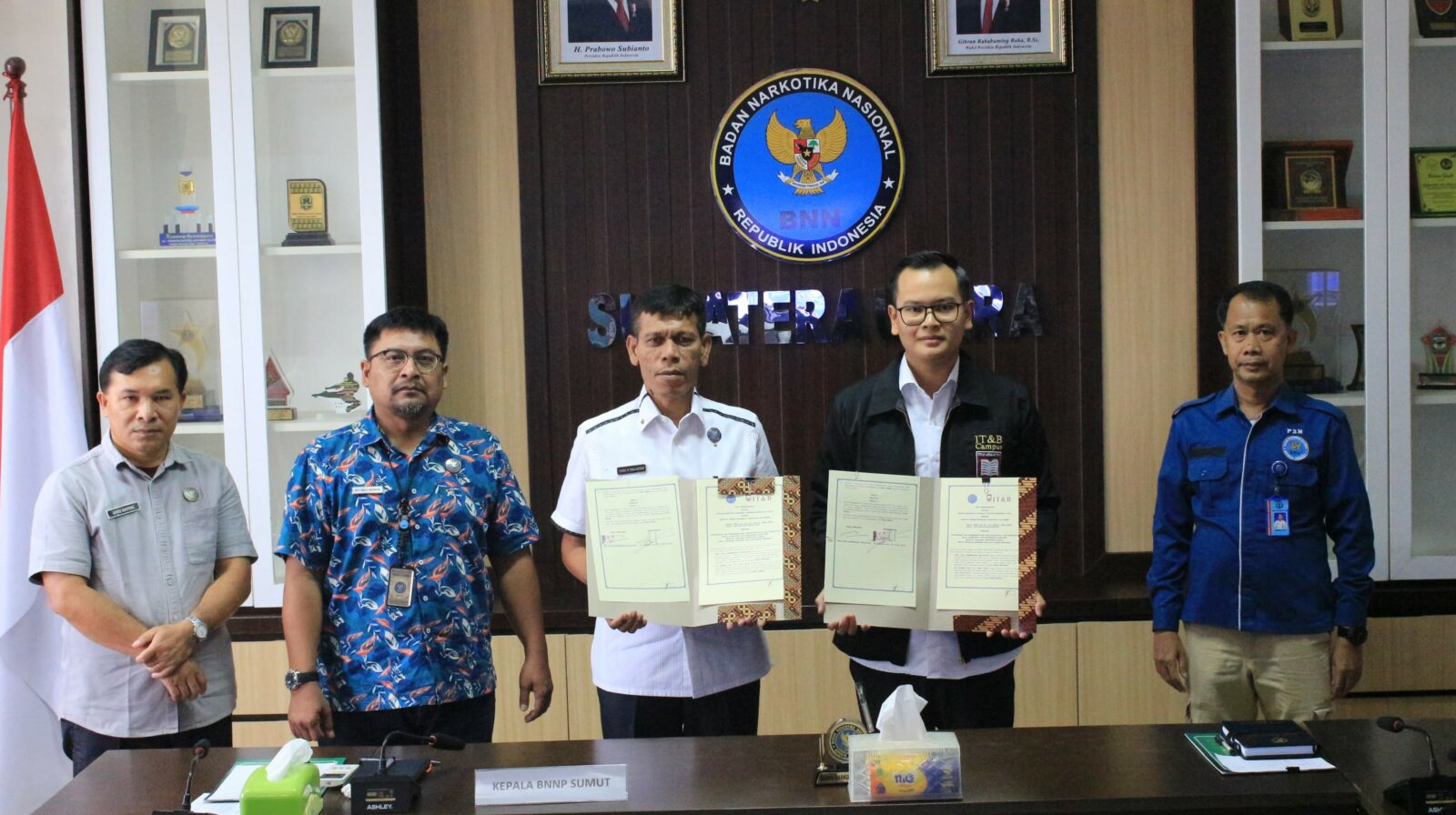 Perjanjian Kerjasama P4GN Antara BNNP SUMUT Dengan Beberapa Perguruan Tinggi Swasta Perjanjian Kerjasama P4GN Antara BNNP SUMUT Dengan Beberapa Perguruan Tinggi Swasta